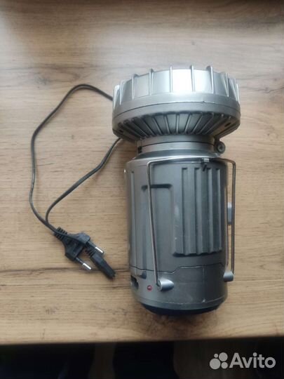 Фонарь светодиодный аккумуляторный