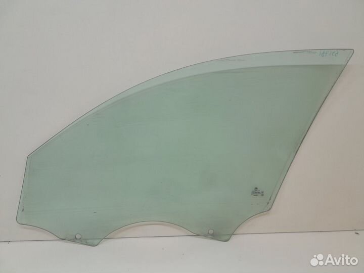 Стекло двери передней правой BMW 3-series E90/E91