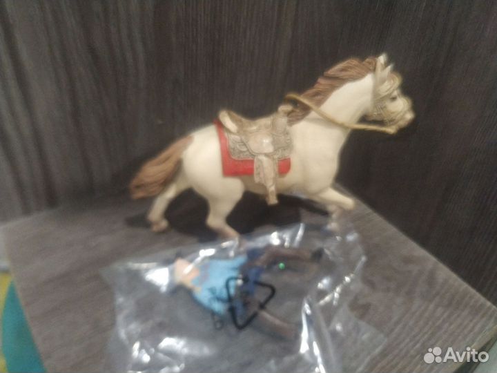 Schleich набор (белая лошадь и всадник)