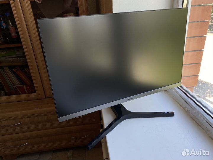 Монитор samsung 24 с ips матрицей