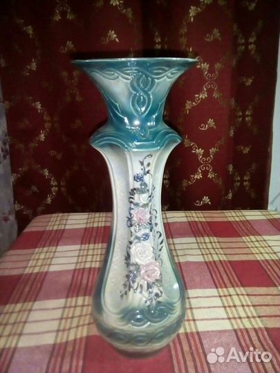 Ваза фарфоровая СССР