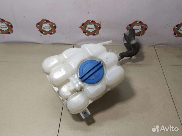 Audi Q5 FY Расширительный бачок