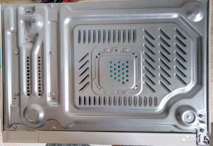 Микроволновка бу Scarlet