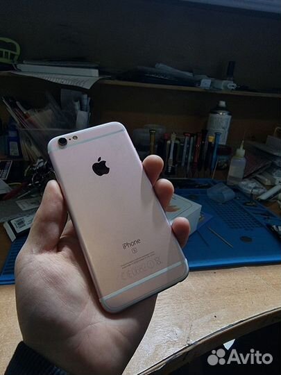 iPhone 6S, 32 ГБ