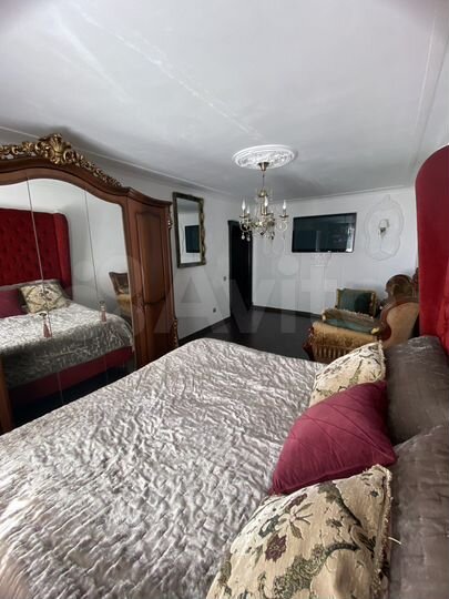 2-к. квартира, 57,3 м², 8/9 эт.