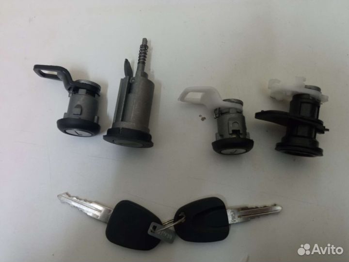 Комплект личинок замка для daewoo nexia