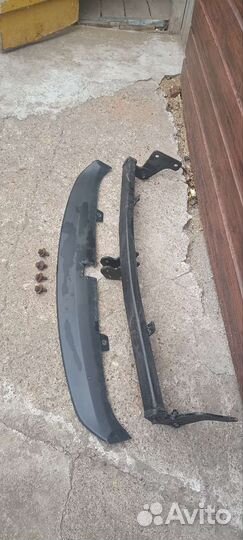 Фаркоп на hyundai solaris 1