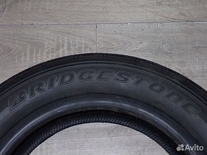 Bridgestone Dueler H/T 843 215/60 R17 96H
