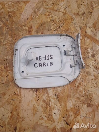 Лючок бензобака Toyota sprinter carib AE115