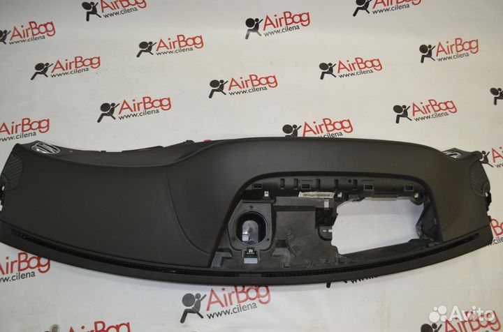 Торпедо панель Mercedes S класса 2017 (кожа)