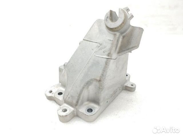 Кронштейн двигателя левый Mercedes-Benz Cls-Class