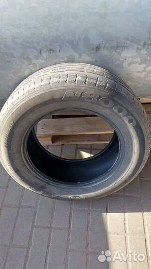 Nexen N8000 235/65 R17