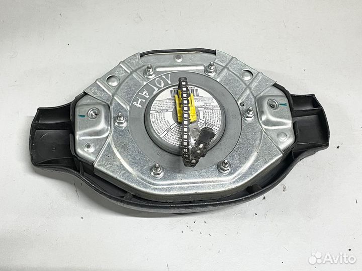 Подушка безопасности в руль Renault Logan 1