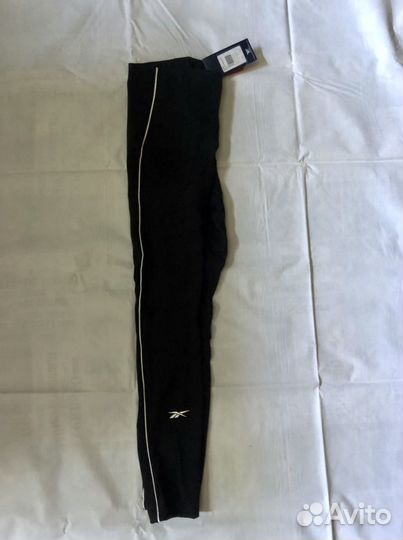 Леггинсы reebok Новые Размер М, обтягивающие