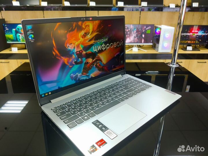 Мощный ноутбук/15,6