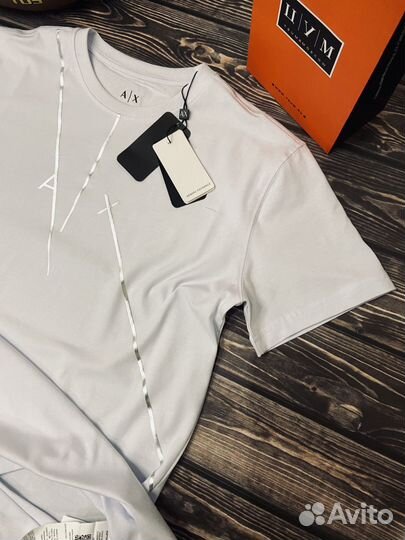 Футболка Armani exchange