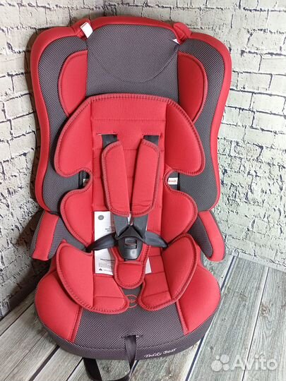 Детское автокресло новое от 9 мес - 12 лет
