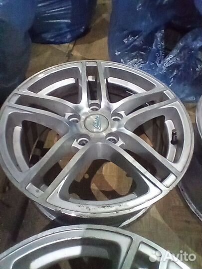 Диски 5x114.3 r16