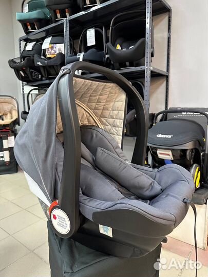 Автолюлька Carrello Ultimo с адаптерами