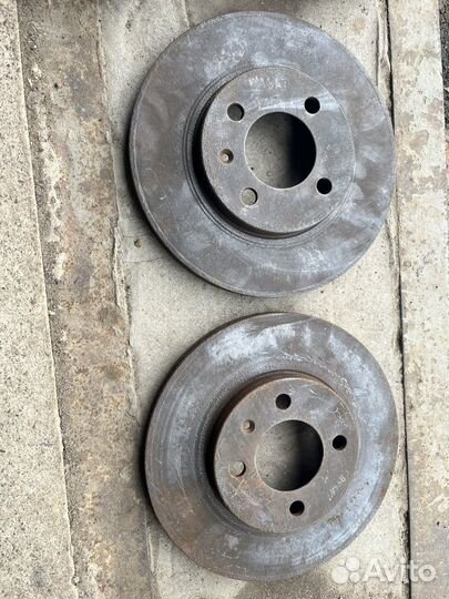 Компмект 256 вентилируемых тормозов пассат б3