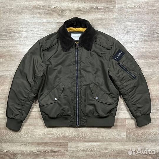 Бомбер Calvin Klein