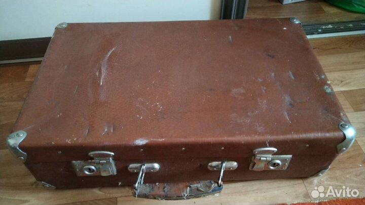 Чемоданы времен СССР