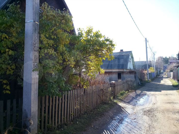 Дом 36 м² на участке 5,2 сот.