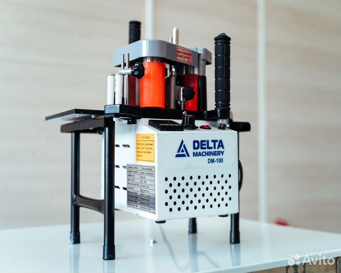 Кромкооблицовочный станок DM-105