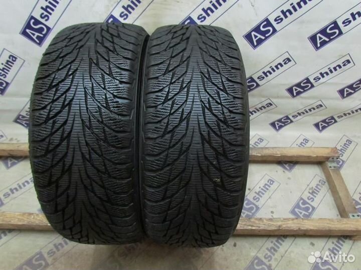 Nokian Tyres Hakkapeliitta R2 235/55 R17 99G