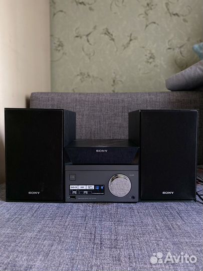 Музыкальный центр Sony CMT-SBT40D