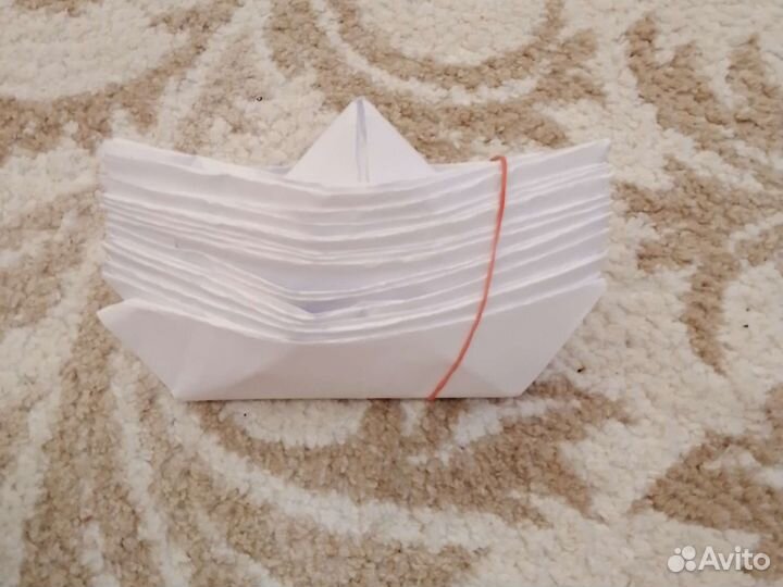 Бумажные кораблики