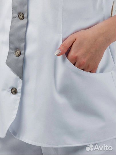 Медицинский костюм женский