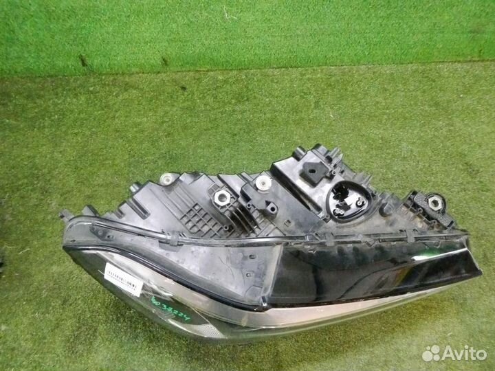 Фара правая BMW X5