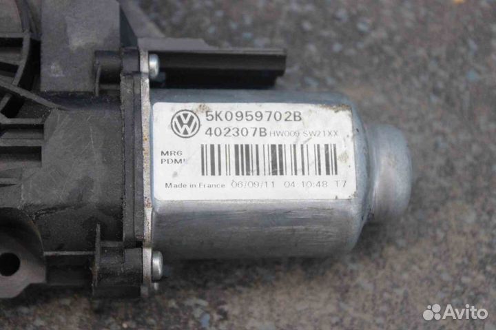 Мотор стеклоподъемника Volkswagen Golf (Фольксваге