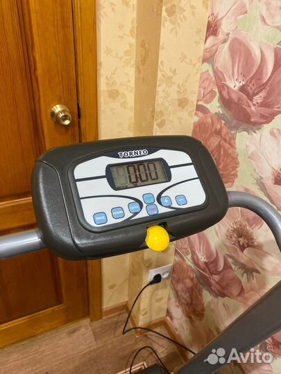 Беговая дорожка электрическая Torneo