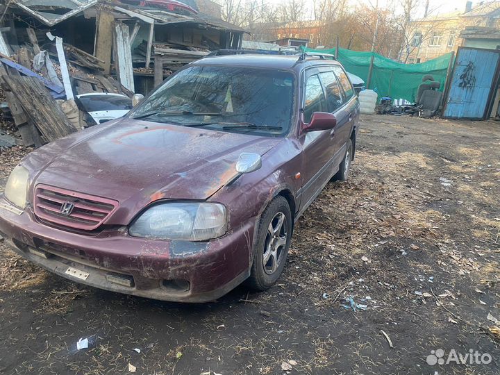 Автомобиль в полный разбор хонда орхия 1997год