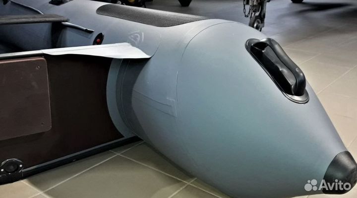 Лодка пвх Навигатор 330 б/у