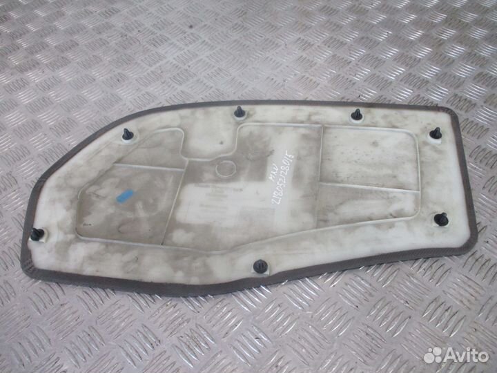 Обшивка двери левая MAN 81626306047