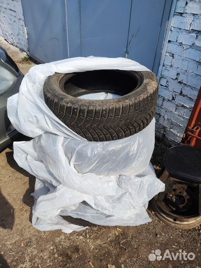 Michelin X-Ice North 3 205/55 R16 94