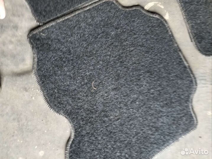 Оригинальные коврики на subaru outback