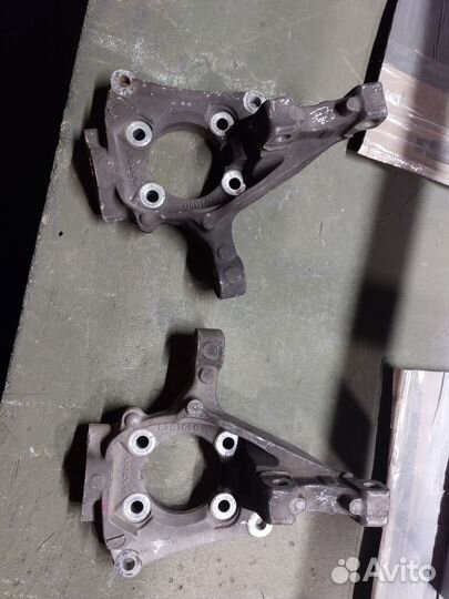 Поворотный кулак 9461943 volvo s60