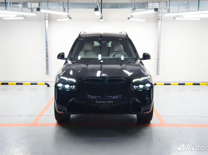 BMW X7 3.0 AT, 2023