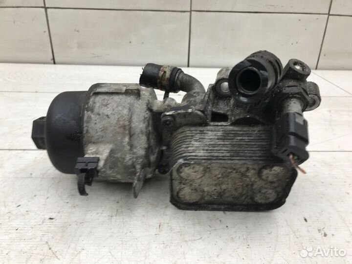 Кронштейн масляного фильтра Peugeot 508 1