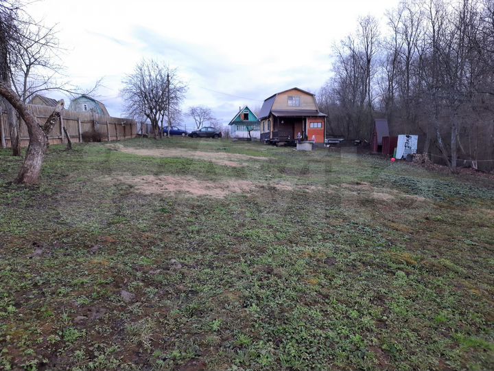 Дом 36 м² на участке 12 сот.