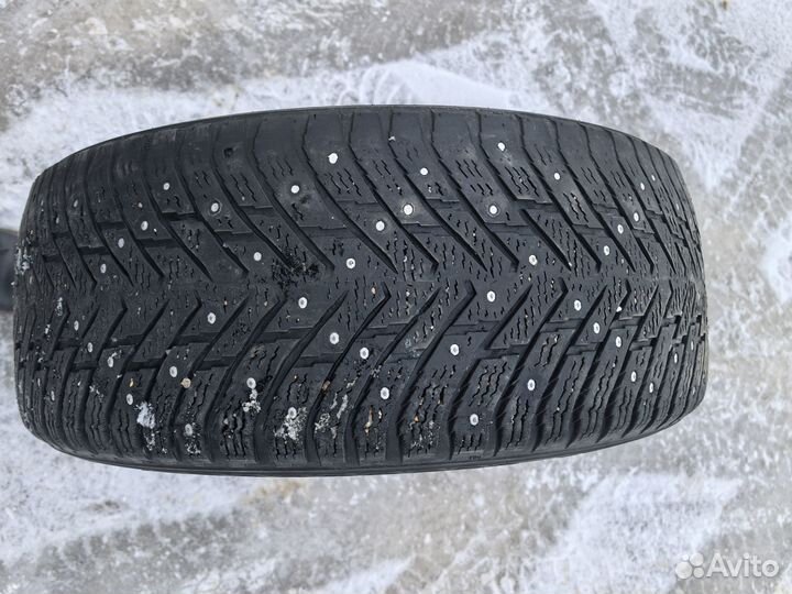 Nokian Tyres Hakkapeliitta 8 235/55 R17 103T