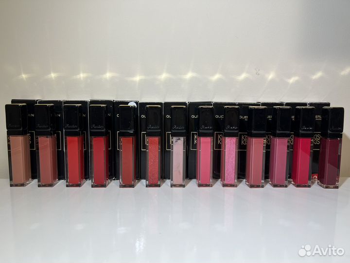 Блески для губ Guerlain много оттенков