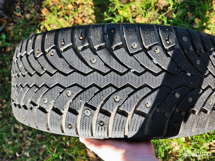 Pirelli Formula Ice 215/55 R17