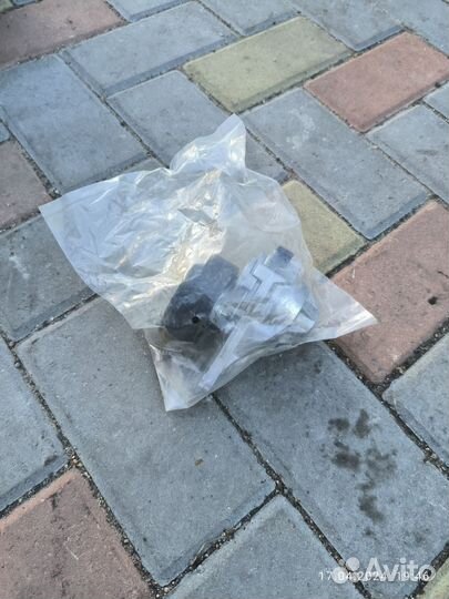 Натяжитель приводного ремня suzuki grand vitara