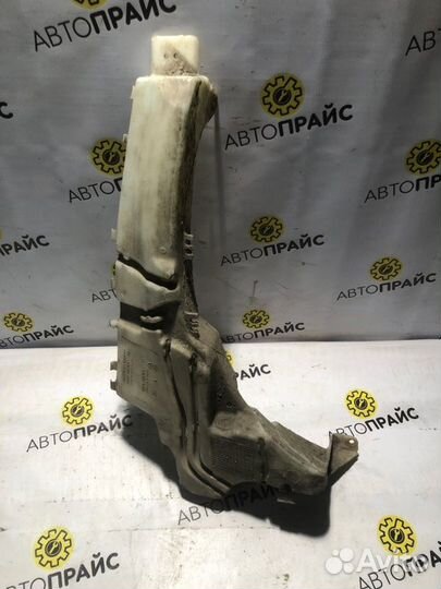 Бачек омывателя Ford Focus 2 sida 1.6 2008