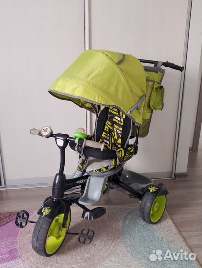 Детский велосипед с ручкой